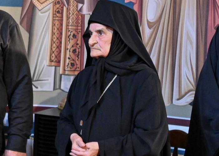 Престави се в Господа игумения Анастасия