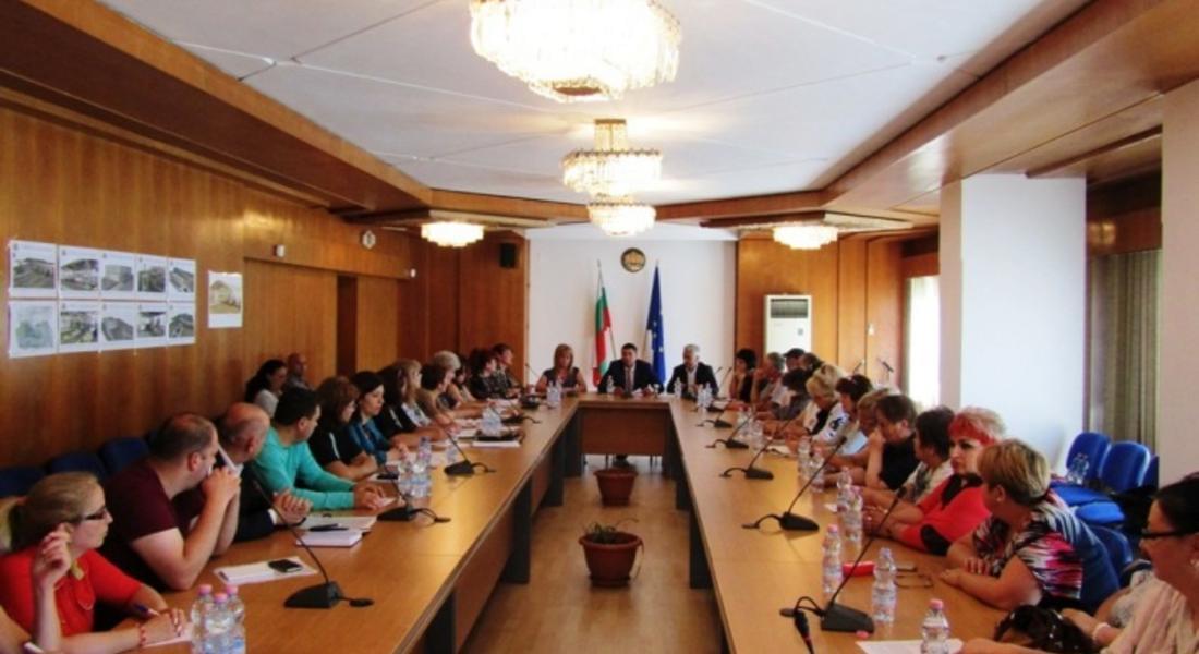 В Смолян обсъждаха проект на Концепция на Закона за социалните услуги 