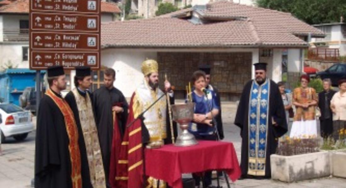 Молебен в  квартал Устово