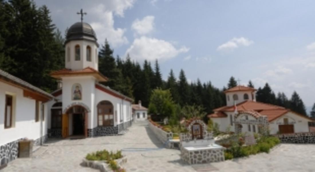  С благословен курбан и литургия ще бъде отбелязан храмовият празник на светите Козма и Дамян на 1 юли