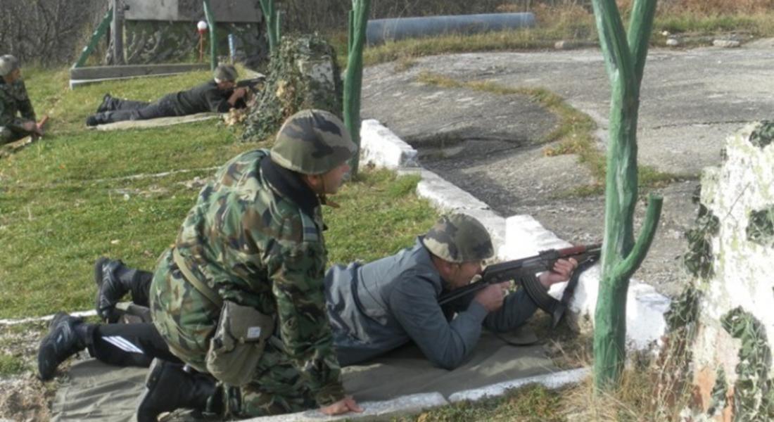 ЩЕ СЕ ПРОВЕЖДАТ ПЛАНИРАНИ СТРЕЛБИ, ХОРАТА ДА НЕ НАВЛИЗАТ В ЗАБРАНЕНИТЕ ЗОНИ