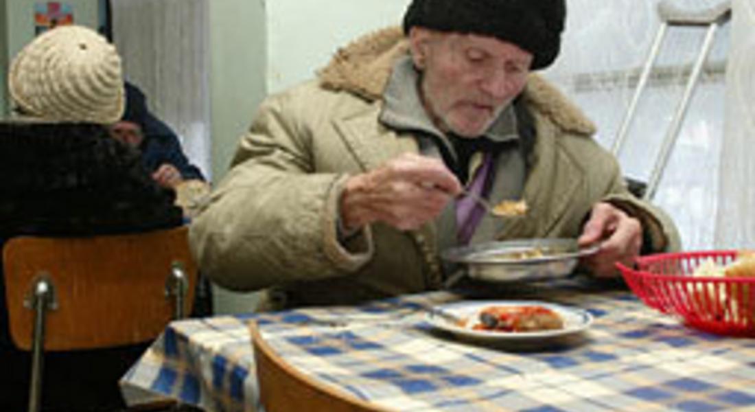 БЧК започна раздаването на европейска хранителна помощ