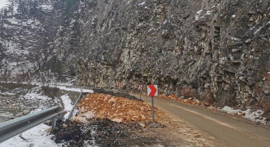 МРРБ проверява текущи ремонти на пътища