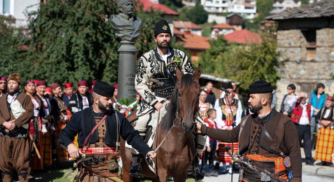 ЧЕПЕЛАРЕ СЕ ГОТВИ ДА ОТБЕЛЕЖИ ДВА ГОЛЕМИ ПРАЗНИКА НА 14 СЕПТЕМВРИ