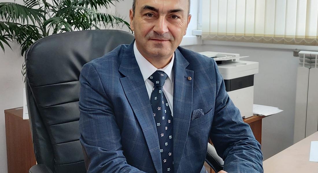 Община Доспат е единствената в област Смолян, в която всяко населено място има училище