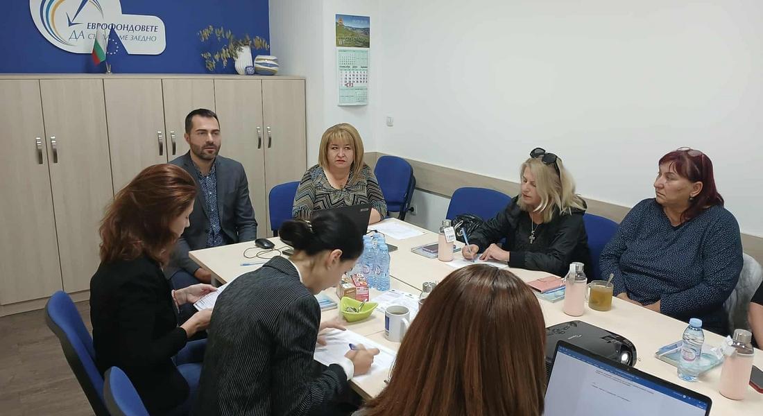ОИЦ - Смолян проведе среща с медии и партньори за актуалните възможности за европейско финансиране 