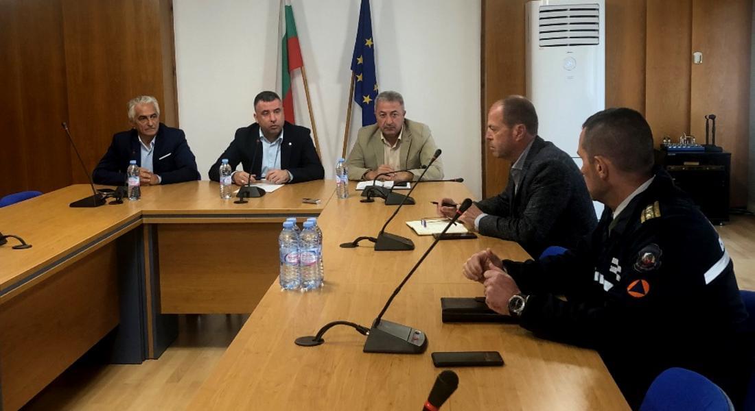 Областният управител Захари Сираков проведе втора среща във връзка с обявения оранжев код