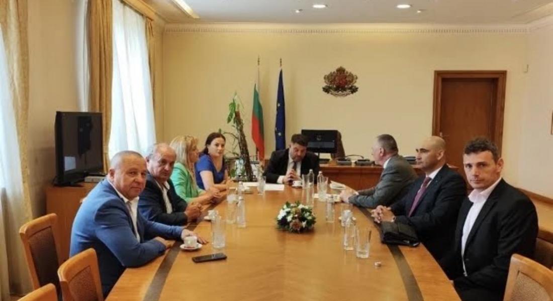 Сдружението на кметовете осъжда нападението над кмета на село Дъскот