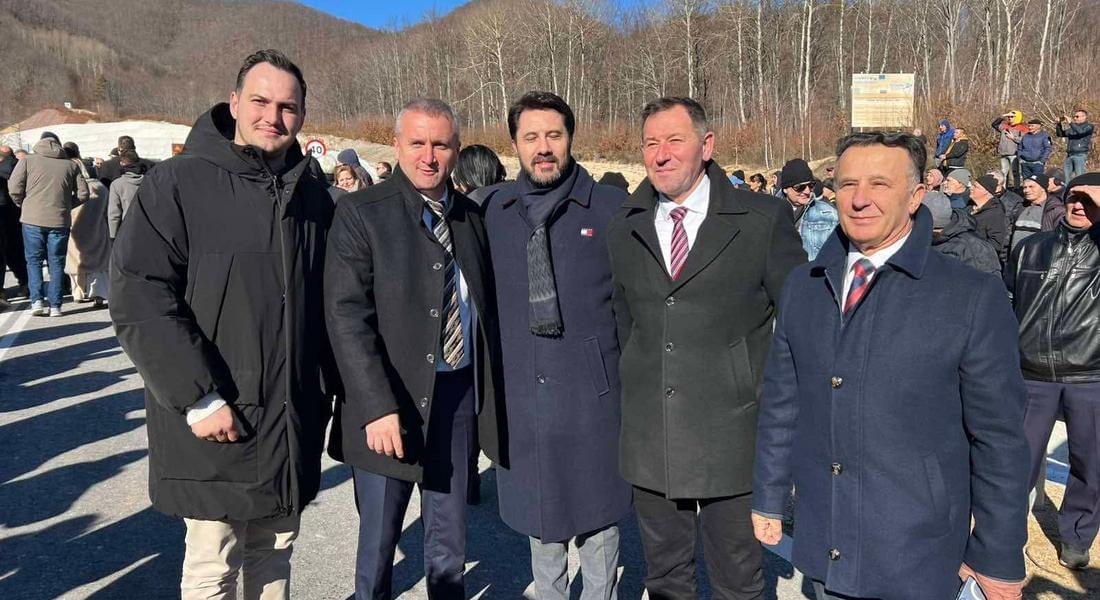 Областният управител Захари Сираков и префектът Христодулос Топсидис се поздравиха за откриването на пътя „Димарио – гръцко-българската граница“