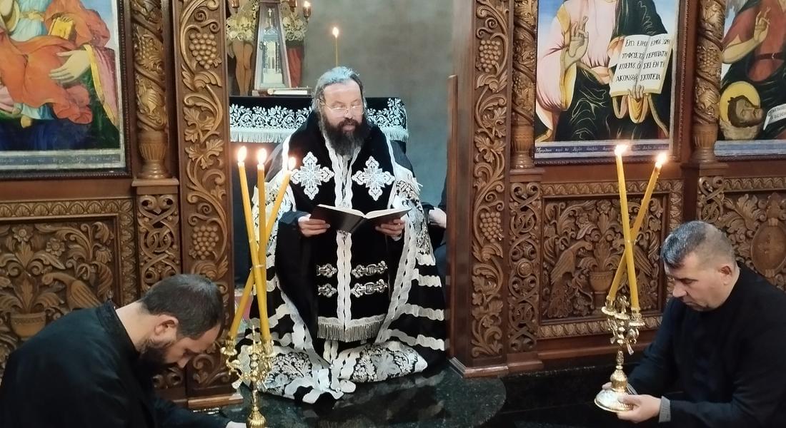 Велико повечерие с третата част на  Покайния канон на св. Андрей Критски бе отслужено в храм „Св. Георги”в Смолян