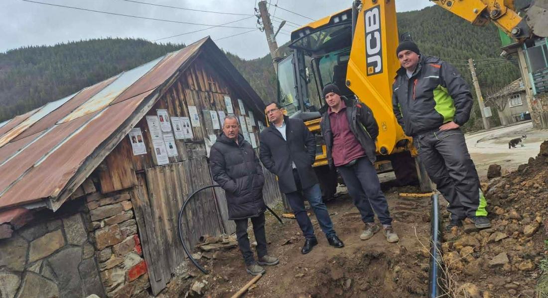 В село Брезе започна подмяна на водопровода за около 1,77 млн. евро