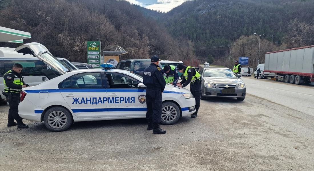 Продължават полицейските действия за предотвратяване на престъпления, свързани с политическите права на гражданите
