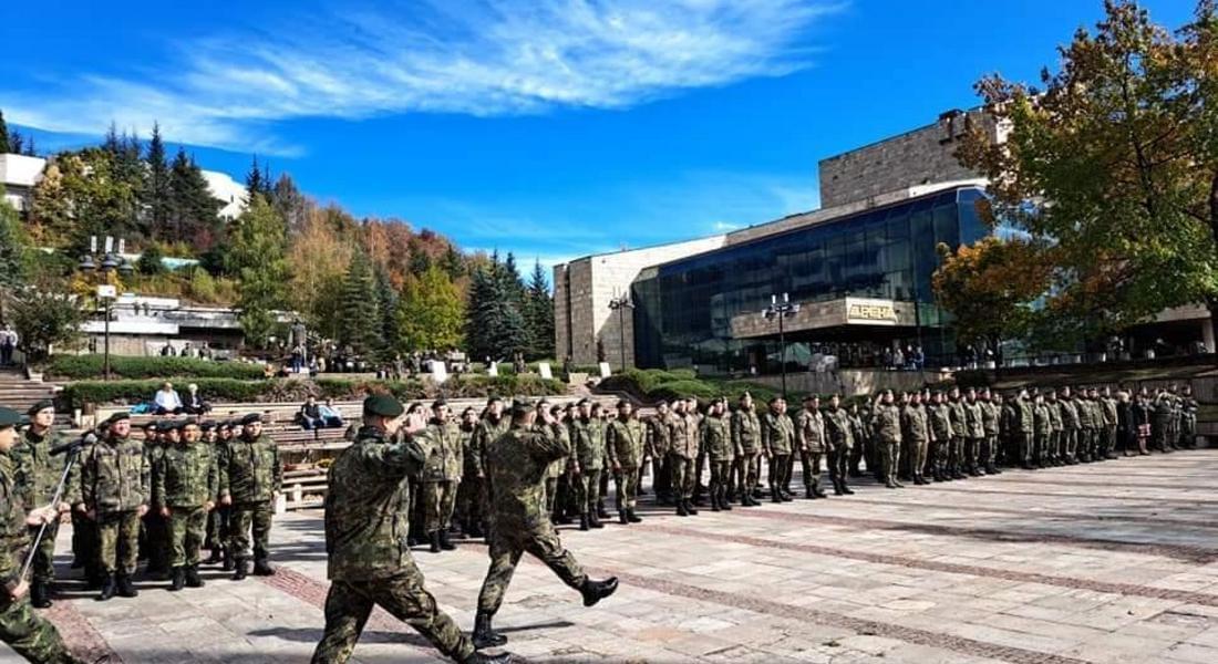 101-ви алпийски полк отваря врати за граждани по случай 6 май