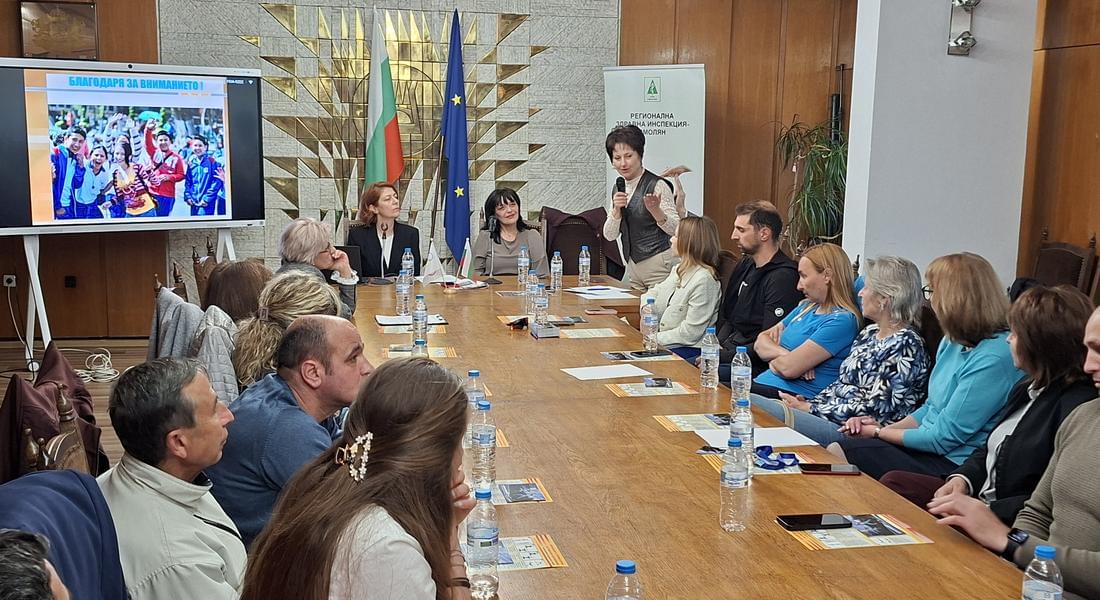 Борбата с обездвижването и възможностите за спорт за децата на Смолян обсъдиха на среща организирана от РЗИ
