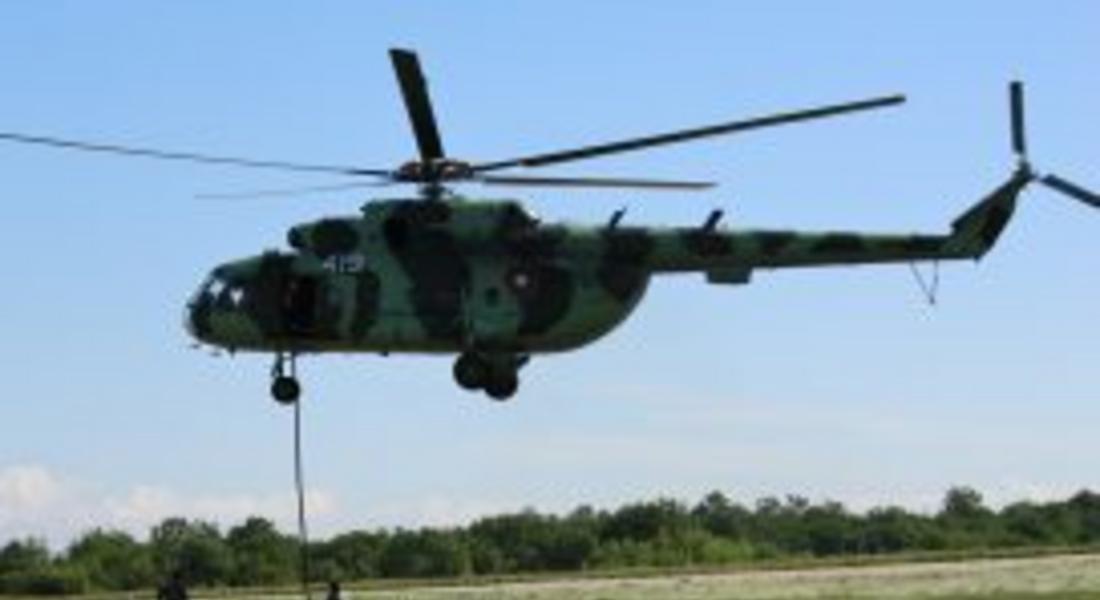 101 Алпийски полк провежда съвместна подготовка с вертолетни десанти в Смолян