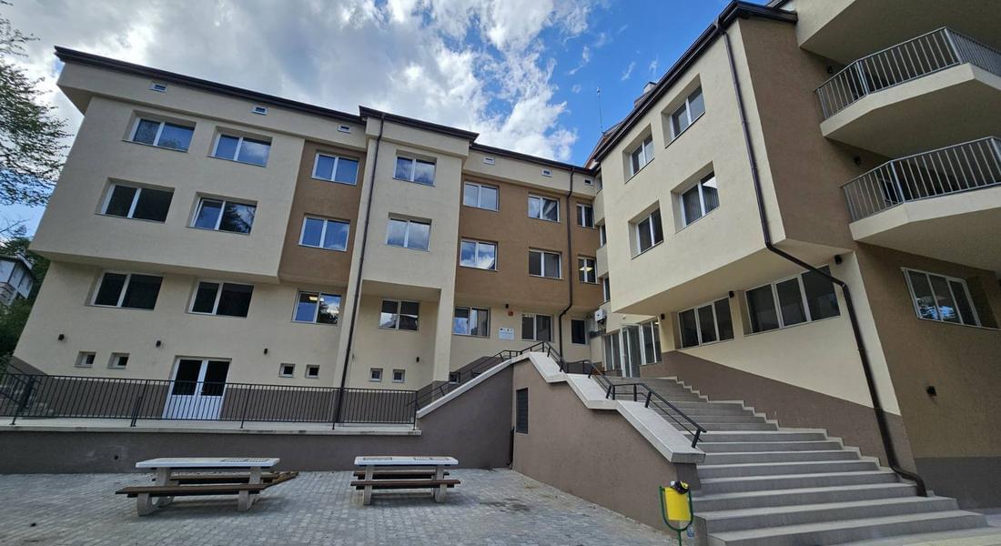 Завърши проект  „Извършване на строителни дейности и доставка на оборудване и обзавеждане с оглед реформиране на съществуващ Дом за стари хора в Община Смолян“