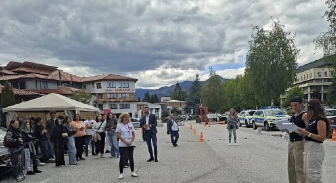 Млади шофьори показаха знания и умения на автофорум в Смолян