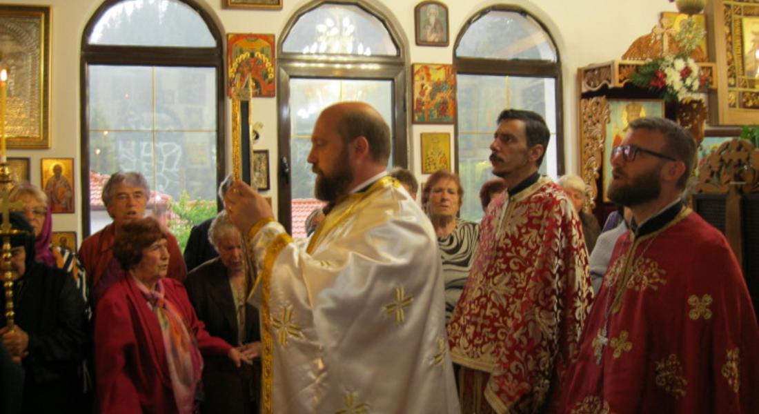 Под непрестанен дъжд премина празникът на св. Пантелеймон над Смолян