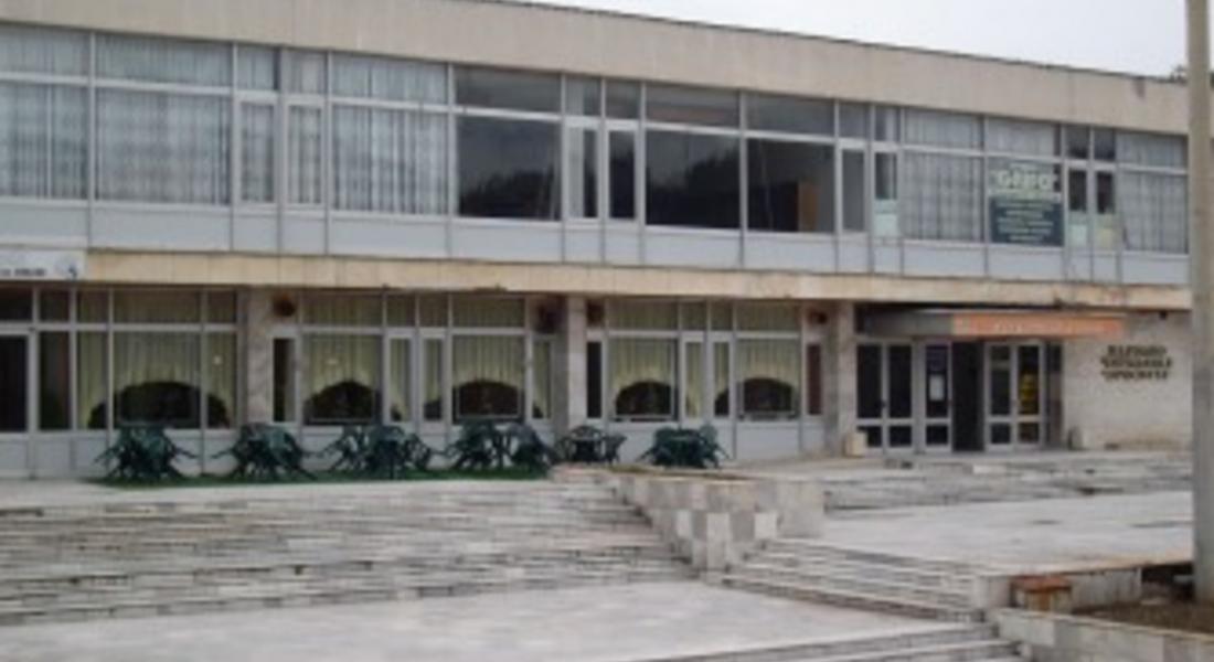 Учениците в Златоград излизат в дървена ваканция