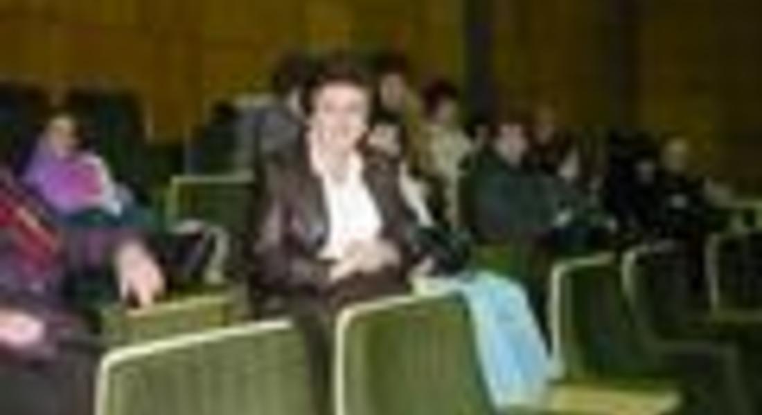 Д-р Златка Шопова  със Златен плакет на община Смолян