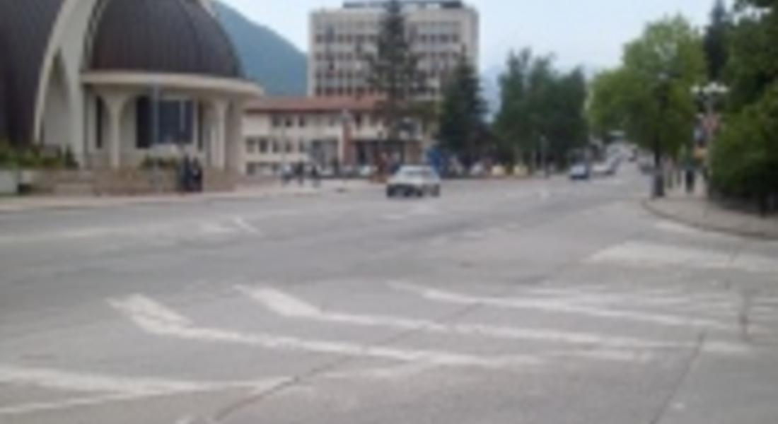 Затварят за движение бул."България" в Смолян