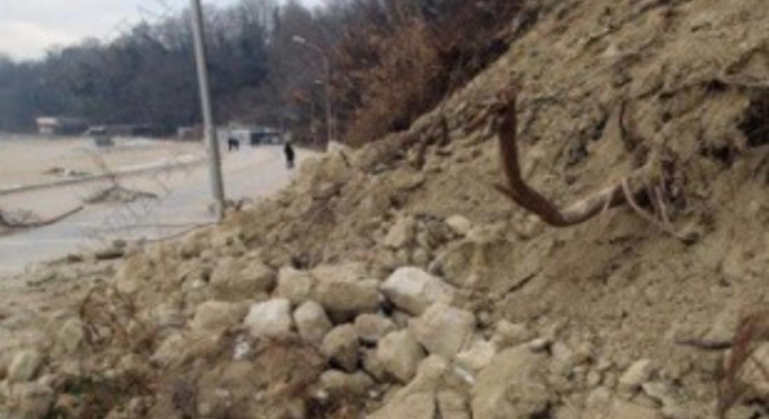 Забранено е движението на МПС над 10 тона по пътя Арда-Горна Арда