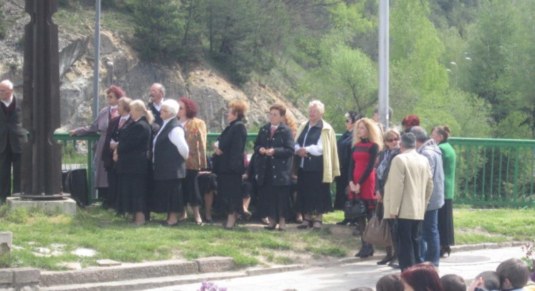 БСП-Смолян се преклони пред подвига на загиналите във войните за победата над хитлерофашизма