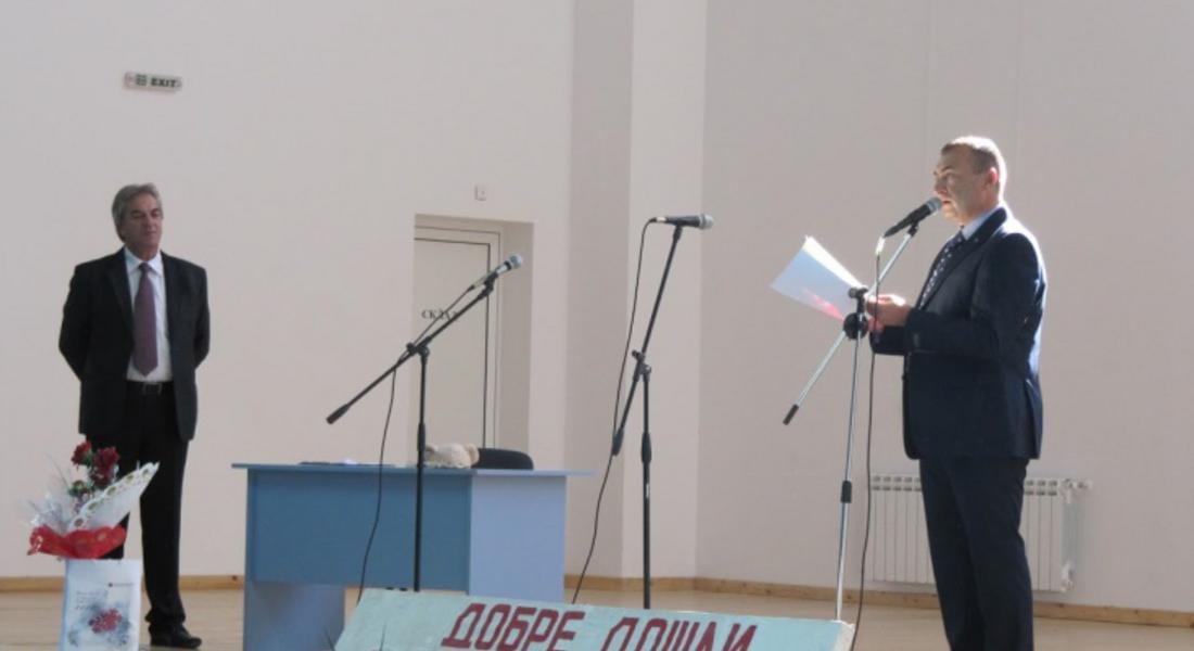 Първият звънец удари във всички училища в община Доспат