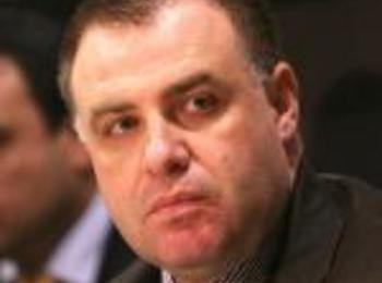 По €200 000 влизали в партийни каси от заменки