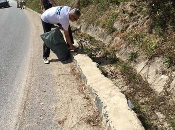 КРОС активно се включи в кампанията "Да изчистим България заедно" /СНИМКИ/