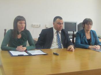 Бъдещите студенти внасят до 25 август здравните си осигуровки