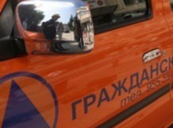 В три спасителни операции се включиха вчера пожарникарите от Смолян