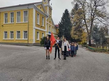 СУ „Васил Дечев“ в Чепеларе отбеляза  патронния си празник