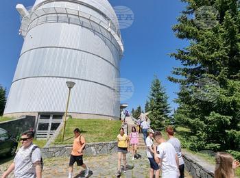 Хиляди посетиха Рожен в Деня на отворените врати на Националната астрономическа обсерватория