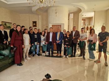 ЧОВЕШКИ И БЛАГОРОДЕН ЖЕСТ НА ПРОФ. АНДРЕЙ КЕХАЙОВ