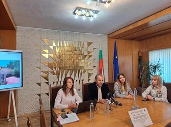 502 деца и семейства се възползваха от услугите по проекта "Бъдеще за децата в Община Смолян"