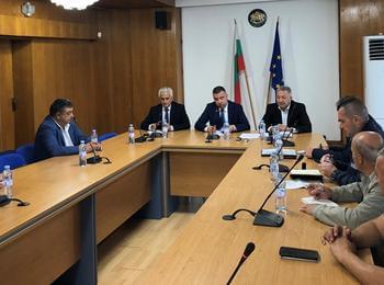 Институциите в Смолян предприемат мерки срещу очакваните дъждове