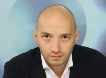 Димитър Ганев: Най-вероятният изход от политическата криза са промени в кабинета, а не предсрочни избори