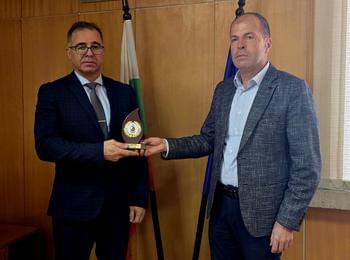 Почетен плакет за окръжния прокурор на Смолян по повод празника на полицията