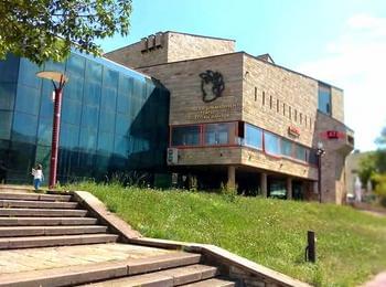 Предпремиера на „Ние, духовата музика“ оживява на сцената в Смолян