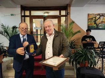 Председателят на СИБ Георги Колев поздрави хората с увреждания в Смолян и връчи отличия 