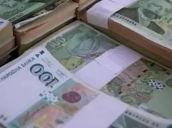 До средата на годината обмяната на левове в евро е напълно безплатна, независимо дали гражданите са клиенти на съответната банка или не