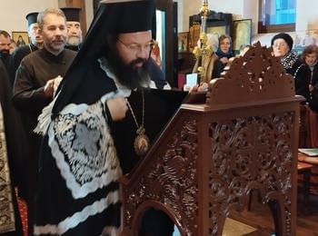 Велико повечерие с Покайния канон на св. Андрей Критски – І част бе отслужено в храм „Св. Дух”в Смолян
