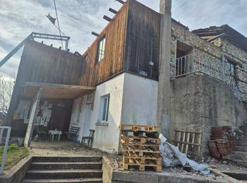 Започна ремонтът на покрива на читалището в село Беден