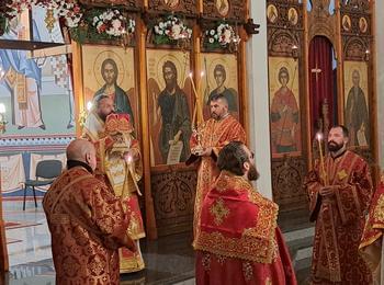 Смолянският епископ Висарион възглави празничното Пасхално богослужение в катедралния храм „Св. Висарион Смоленски”