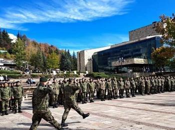 101-ви алпийски полк отваря врати за граждани по случай 6 май