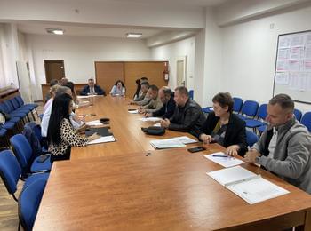 Областната комисия по безопасност на движението по пътищата проведе заседание под председателството на Георги Пепеланов