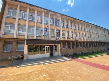 Мъж носи неправомерно пожарникарска униформа в Смолян