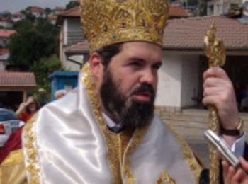 Епископ Антоний: „Нека да опазим душите на децата              от дебнещата ръка на злото, пороците и страстите!”