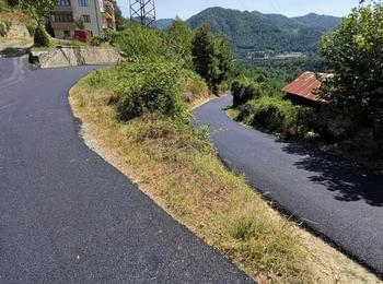 ПРОДЪЛЖАВА АСФАЛТИРАНЕТО НА УЛИЧНАТА МРЕЖА В ОБЩИНА МАДАН